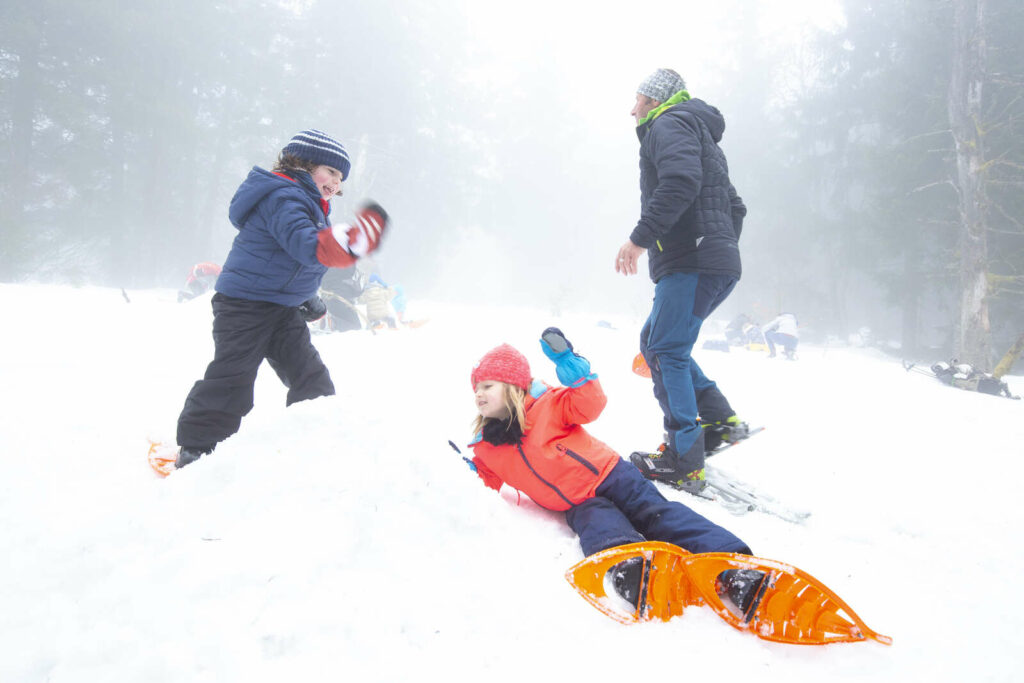 Sorties raquettes P'tit Trappeur enfants famille Lac Blanc Vosges