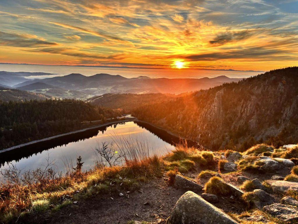 Lever de soleil au Lac Blanc, Massif des Vosges